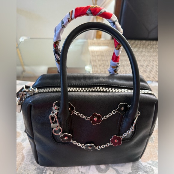 AUTHENTIC MCM BLACK LEATHER MINI BOSTON CROSSBODY HANDBAG - SILVER HARDWARE - Picture 5 of 17